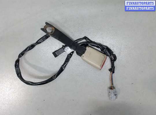 купить Замок ремня безопасности на Toyota Solara 2003-2009