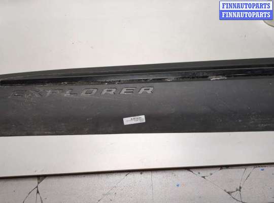 Молдинг двери FO2184071 на Ford Explorer 2019-2025