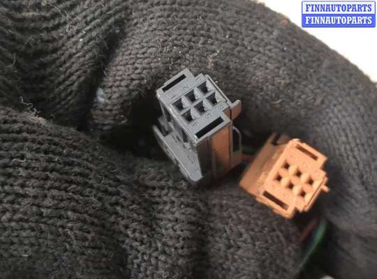 купить Зеркало боковое на Peugeot Partner 2015-2018