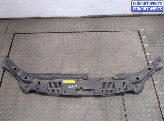 купить Накладка замка капота на Toyota Highlander 2 2007-2013