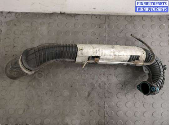 купить Патрубок корпуса воздушного фильтра на Volvo C30 2006-2013