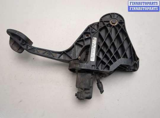 купить Педаль сцепления на Volkswagen Passat 6 2005-2010