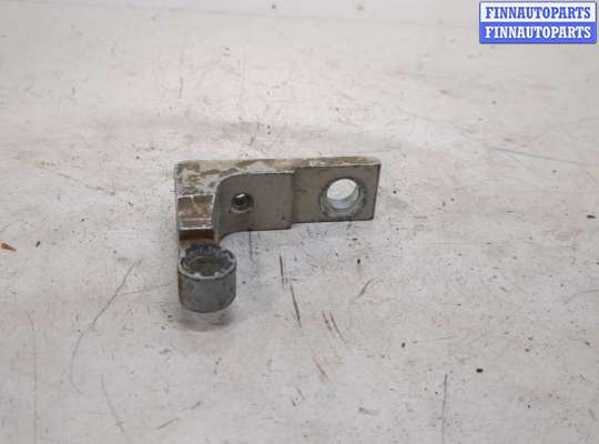 купить Петля двери на Volkswagen Touareg 2002-2007