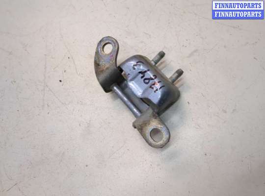 Петля двери на Toyota Matrix I (E13)