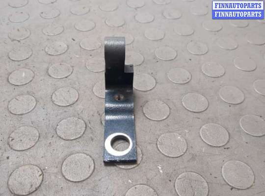 купить Петля двери на Ford Escape 2019-2022