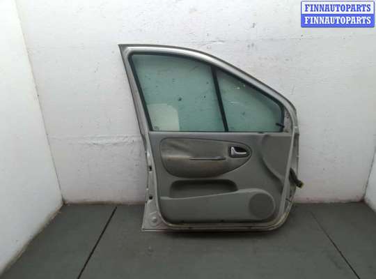 купить Стекло боковой двери на Renault Scenic 1996-2002