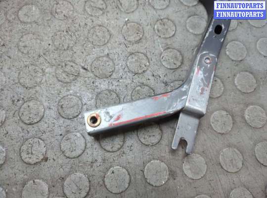 Петля крышки багажника на Toyota Corolla 10 (E150)