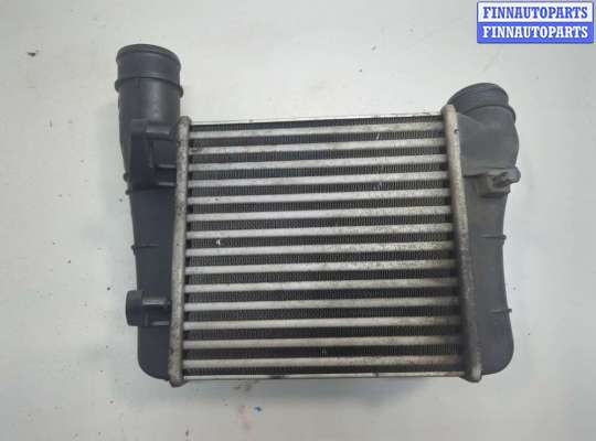 Радиатор интеркулера AU1737195 на Audi A4 (B7) 2004-2009