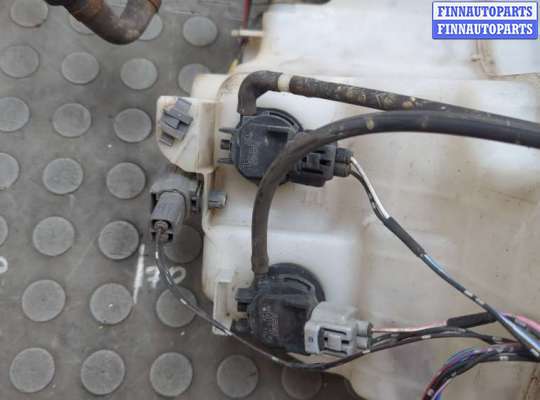 купить Бачок омывателя на Mazda 5 (CR) 2005-2010