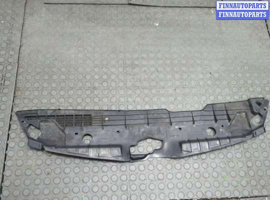 купить Накладка замка капота на Toyota Corolla Verso 2004-2009