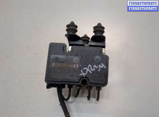 Блок АБС, насос (ABS, ESP, ASR) VG2668205 на Volkswagen Caddy 2004-2015