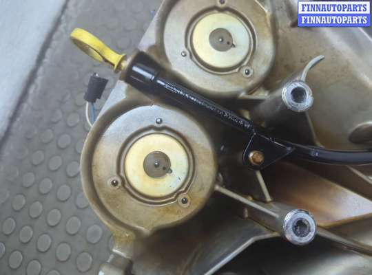 Крышка двигателя боковая на Ford Fiesta VI