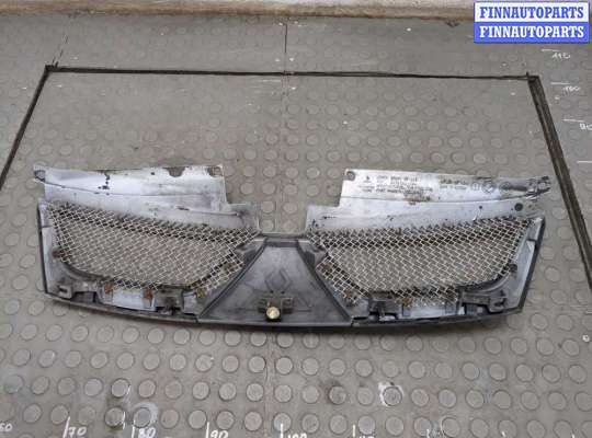 купить Решетка радиатора на Mitsubishi Outlander XL 2006-2012