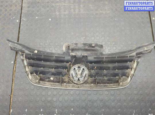 купить Решетка радиатора на Volkswagen Touran 2003-2006