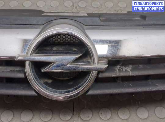 купить Решетка радиатора на Opel Astra H 2004-2010