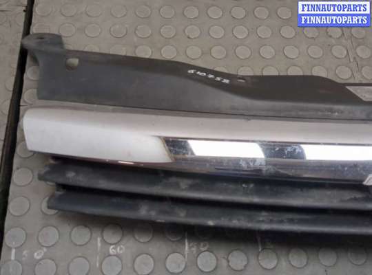 купить Решетка радиатора на Opel Astra H 2004-2010