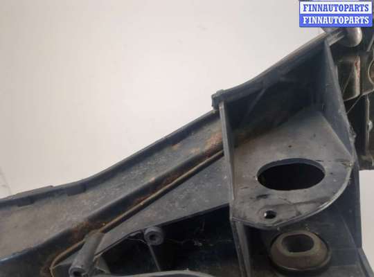 купить Рамка передняя (телевизор) на Ford C-Max 2002-2010