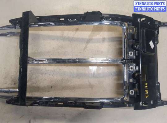 купить Пластик центральной консоли на Land Rover Range Rover Sport 2005-2013