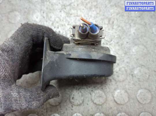 купить Сигнал (клаксон) на Volkswagen Passat 5 1996-2001