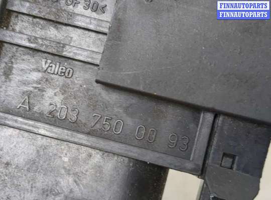 купить Кнопка открывания багажника с крышки на Mercedes C W203 2000-2008