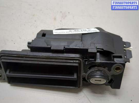 купить Кнопка открывания багажника с крышки на Mercedes C W203 2000-2008