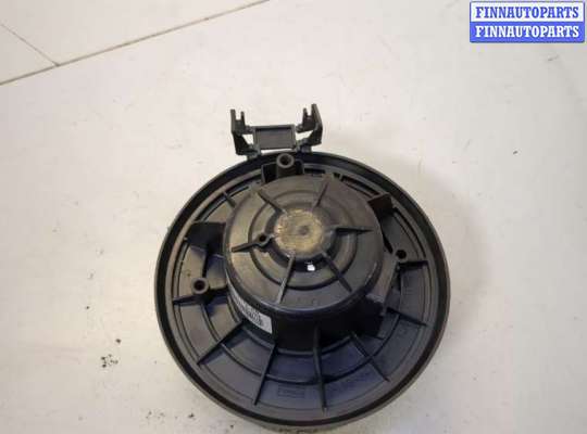 купить Двигатель отопителя (моторчик печки) на Ford Escape 2007-2012