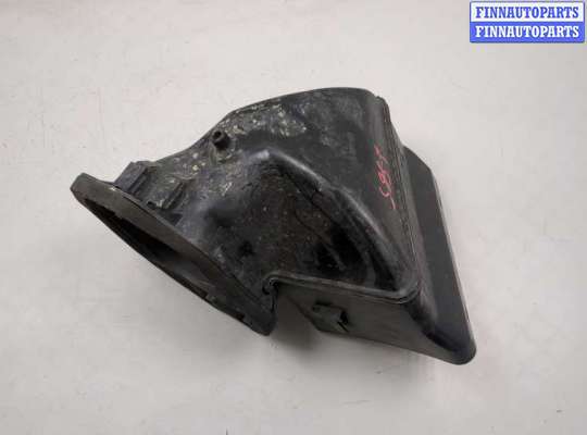 купить Воздухозаборник на Volkswagen Touareg 2002-2007