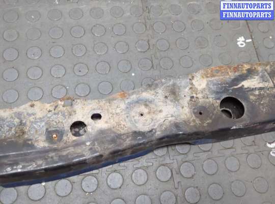 купить Балка под радиатор на Nissan Note E11 2005-2013