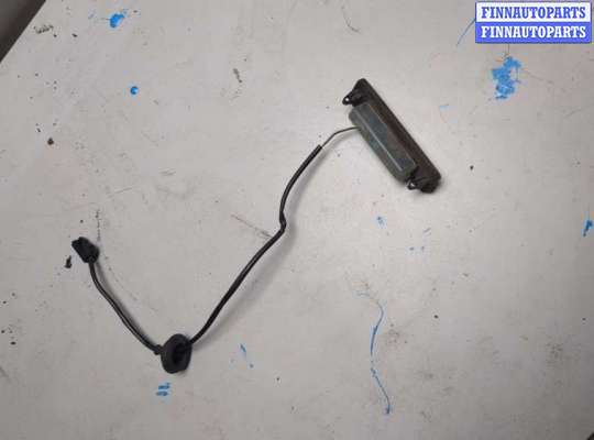 купить Кнопка открывания багажника с крышки на KIA Carens 2006-2012