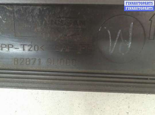 купить Молдинг двери на Nissan Note E11 2005-2013