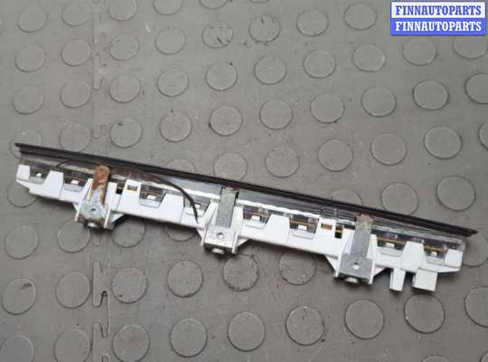 купить Фонарь дополнительный (стоп-сигнал) на Opel Vectra C 2002-2008