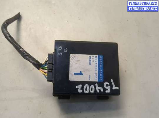 Блок комфорта TT893885 на Toyota Avensis 1 1997-2003