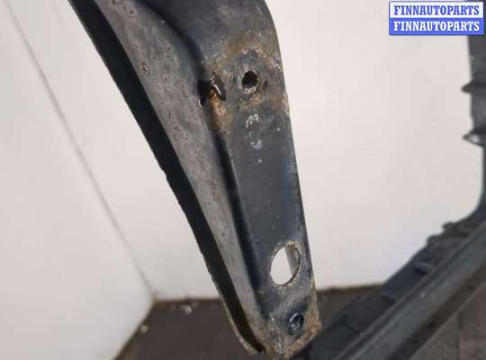 купить Рамка передняя (телевизор) на Volkswagen Golf 4 1997-2005