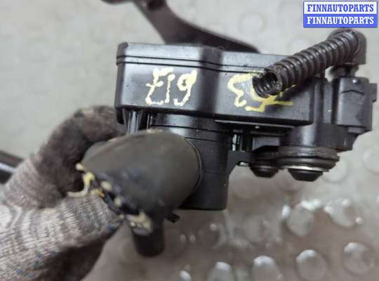 Клапан отопителя (кран печки) на Volkswagen Crafter II (SY)