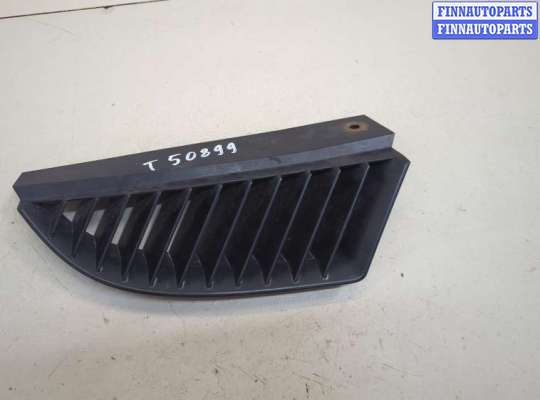 Решетка радиатора MT553081 на Mitsubishi Colt 2002-2012