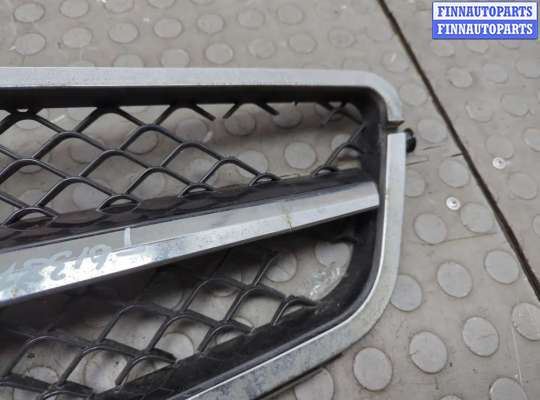купить Решетка радиатора на Mercedes C W204 2006-2015