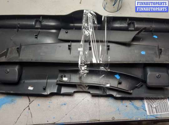 купить Обшивка крышки (двери) багажника на Citroen C4 2004-2010