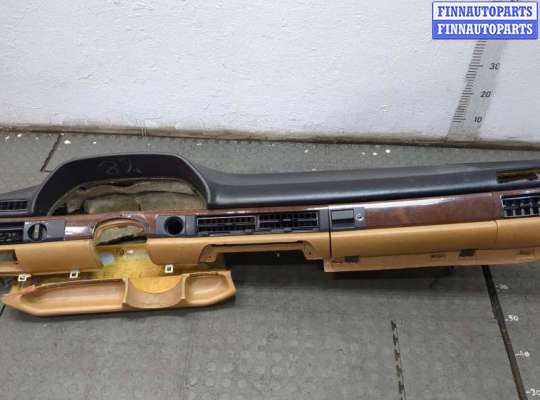 купить Панель передняя салона (торпедо) на Mercedes S W126 1979-1991