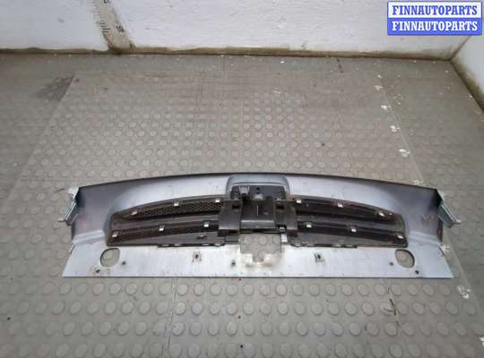 купить Решетка радиатора на Peugeot Partner 2002-2008