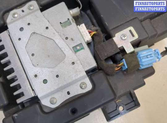 купить Сабвуфер на Honda CR-V 2006-2012