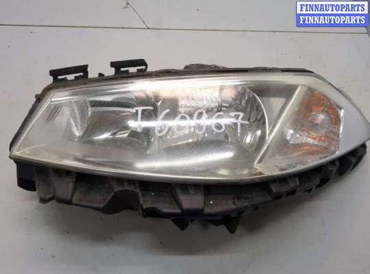 Кронштейн фары RN1572035 на Renault Megane 2 2002-2009