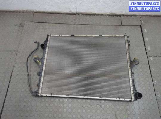 купить Радиатор охлаждения двигателя на Volkswagen Touareg 2002-2007