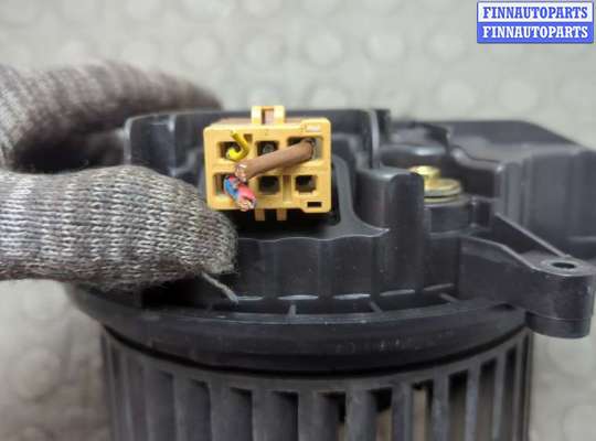 купить Двигатель отопителя (моторчик печки) на Audi A4 (B6) 2000-2006