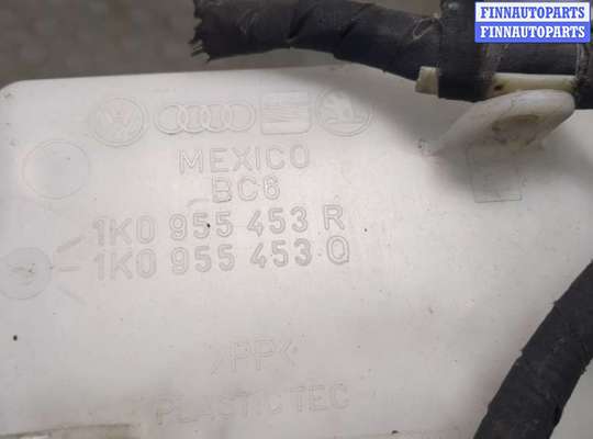 купить Бачок омывателя на Volkswagen Jetta 5 2004-2010