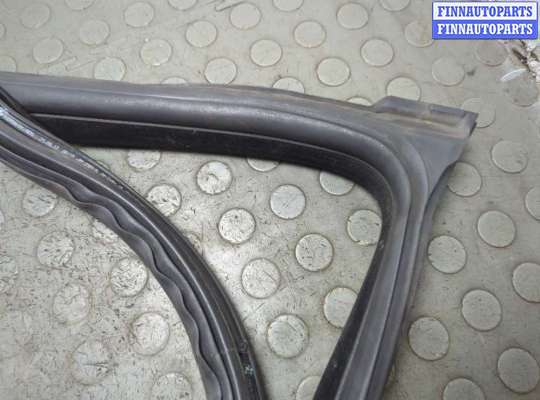 купить Уплотнитель на BMW 6 F12, F13, F06 2011-2018