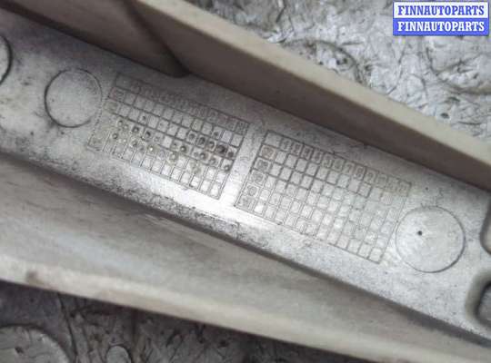 купить Ресничка под фару на Opel Movano 1998-2010