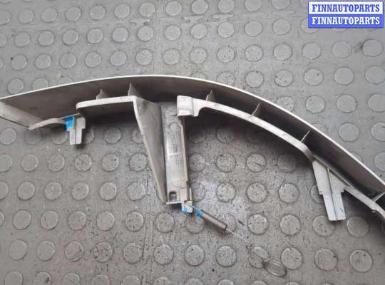 купить Ресничка под фару на Opel Movano 1998-2010