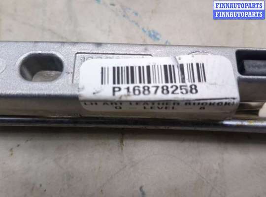 купить Пластик (обшивка) салона на Mercedes GL X164 2006-2012