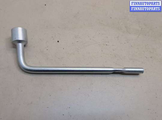 купить Ключ балонный на Mitsubishi Eclipse Cross 2017-