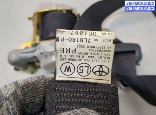 Ремень безопасности на Toyota Corolla Spacio NZE121